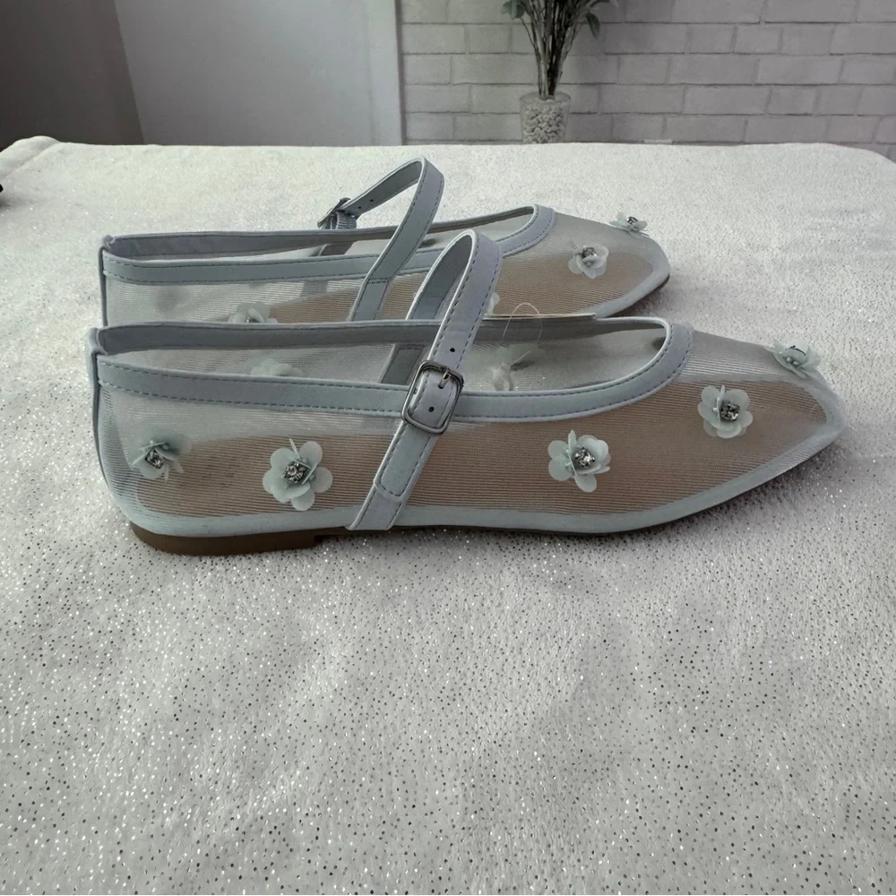 A NEW DAY Women’s Light Blue Everly Floral Mary Jane Flats - Picture 3 of 9